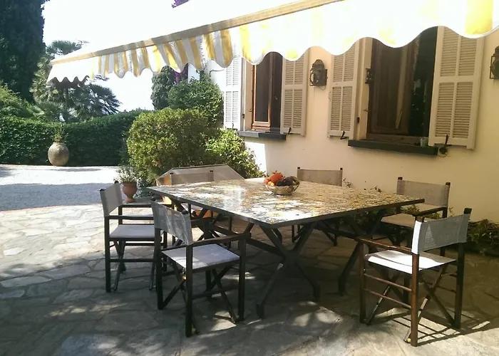 San Luca Citr8031 Bed & Breakfast Imperia