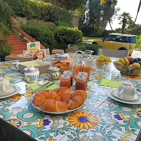 San Luca Citr8031 Bed & Breakfast