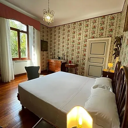 Bed & Breakfast San Luca Citr8031 4*